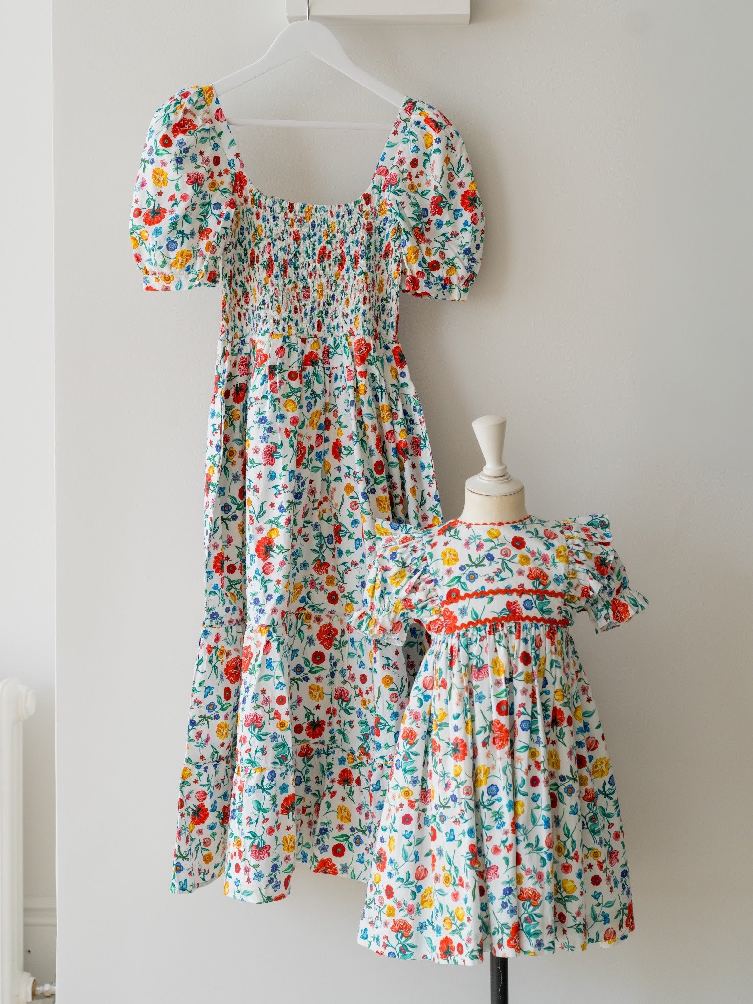 Classic Poplin Dress with Botanical Floral Print & Butterfly Frills Girls