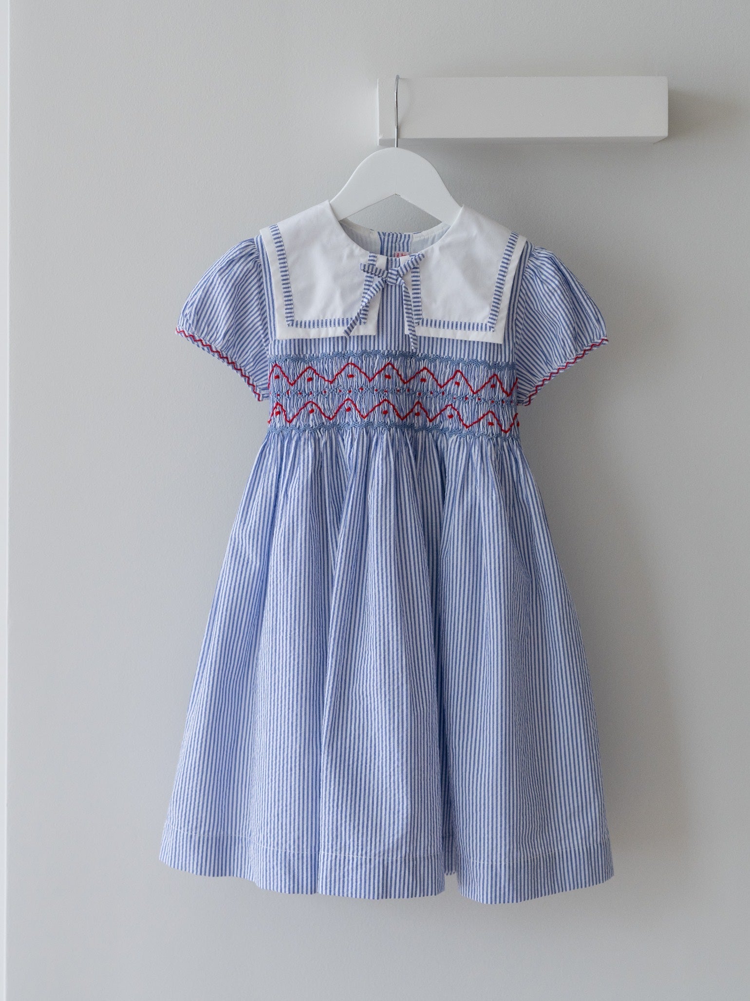 Dark Blue Stripe Girl